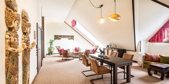 Exklusiver Dachgeschossbereich im Park-Hotel Hagenbeck – Afrikanische Eleganz trifft modernen Komfort