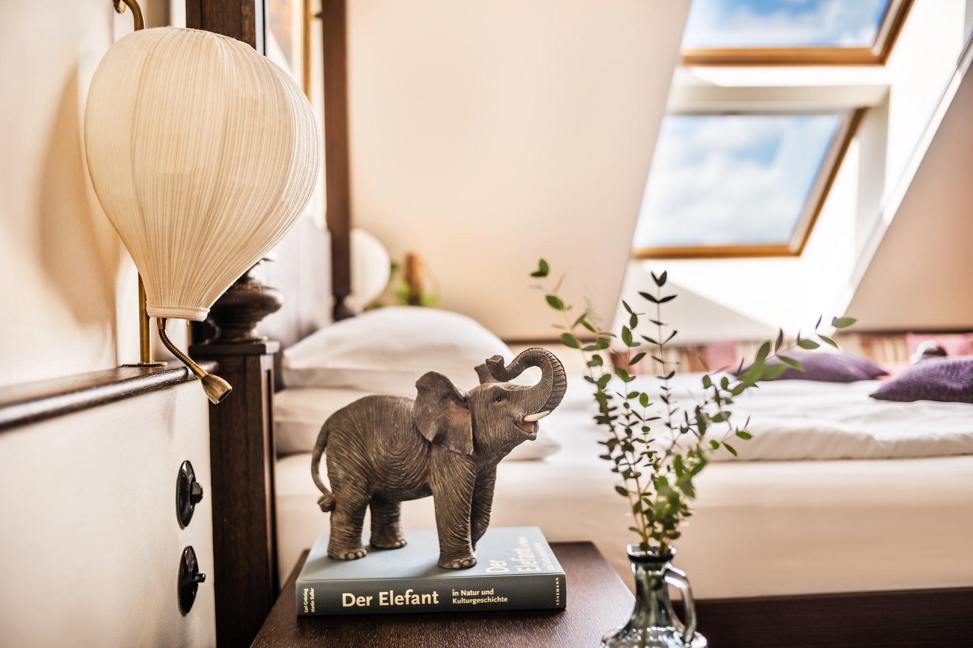 Detail View at Park-Hotel Hagenbeck – African Decor Meets Contemporary Comfort