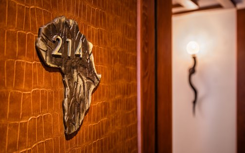 Afrikazimmer im Park-Hotel Hagenbeck – Design trifft Kultur