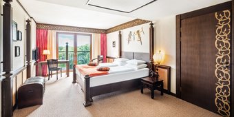 Barrierefreies Zimmer im Park-Hotel Hagenbeck – Komfort und Zugänglichkeit im stilvollen Design