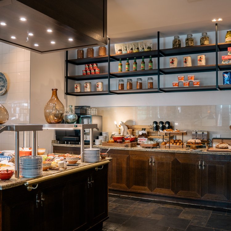 Frühstücksbuffet im Parkhotel Hagenbeck, Hamburg