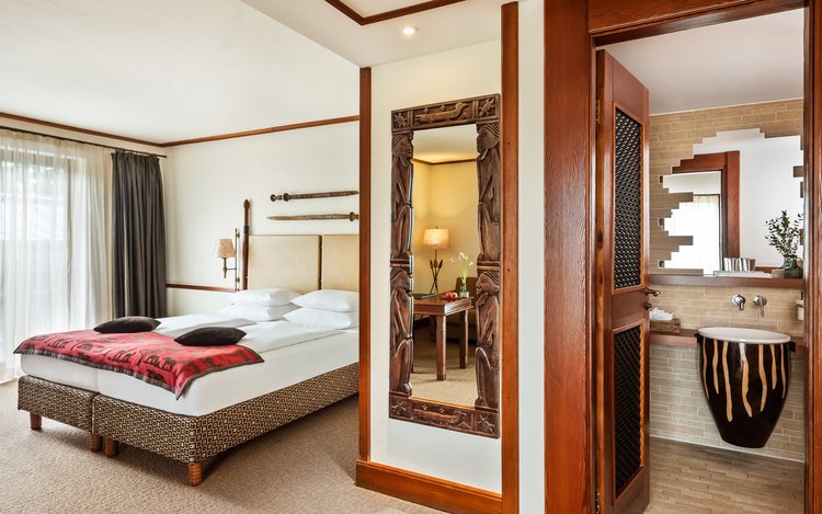 Afrika-Themenzimmer im Park-Hotel Hagenbeck – Stilvolles Gesamtambiente mit Liebe zum Detail